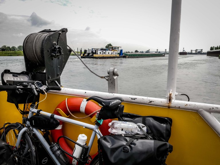 netherlands-boat-bike