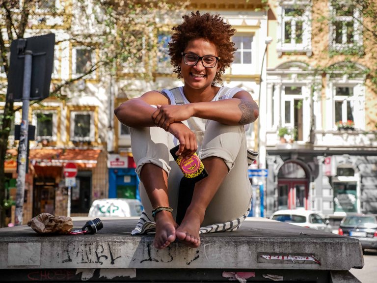 Hamburg-Sankt-Pauli-street-life