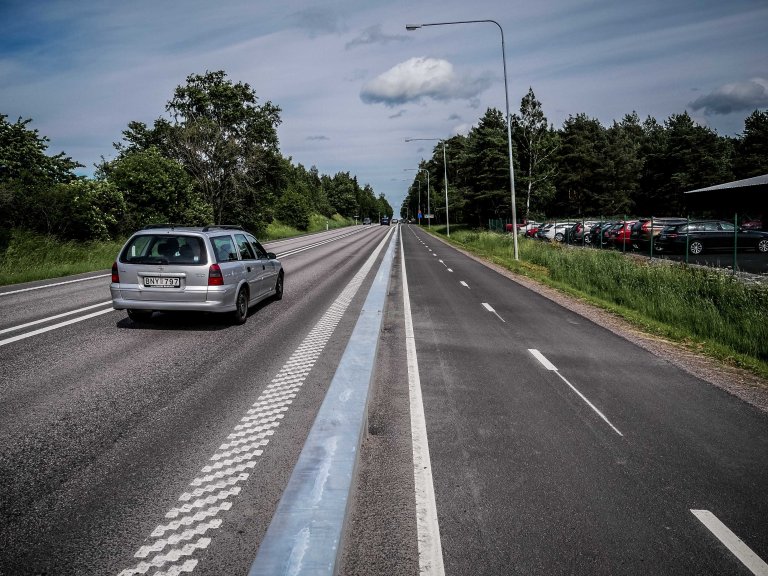Sweden-cycling-lane