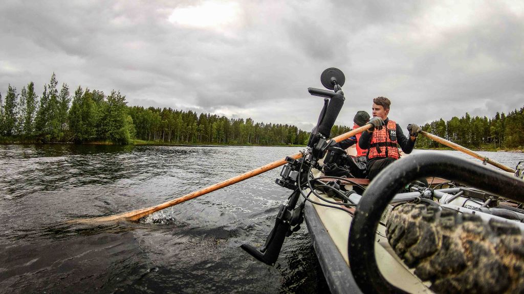 Finland-rowing-boat-bike
